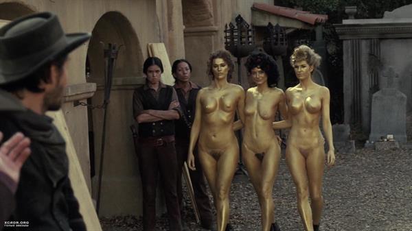 Unknown Golden Prostitutes in Westworld S01E05 (2016)