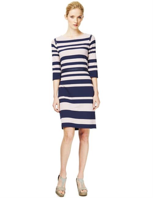 Alek Alexeyeva Pictures Alek Alexeyeva