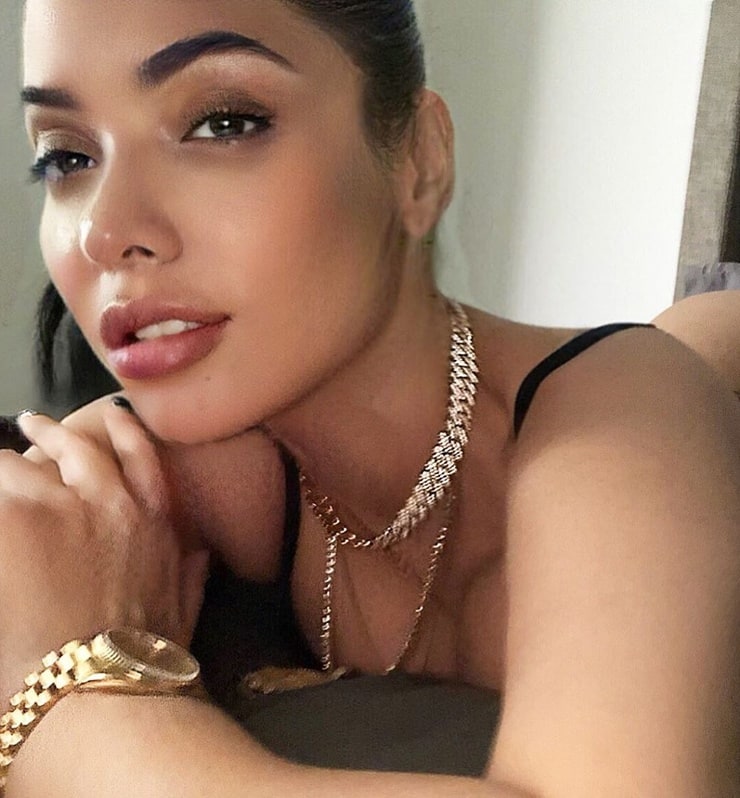 Stephanie Santiago Pictures Stephanie Santiago