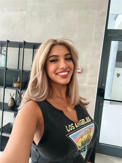 Julia Bayonetta - French Streamer