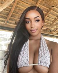 Lily Starfire All Natural Porn Star