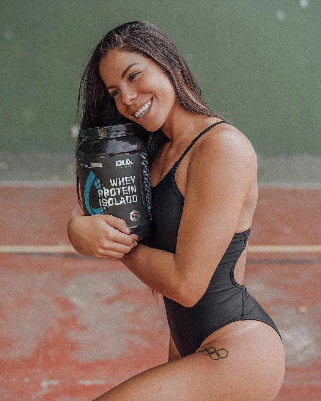 Beautiful Brazilian diver