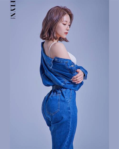 Beautiful Korean star - Instagram picture 09/01/2020 to 09/14/2022