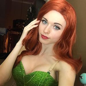 Amouranth