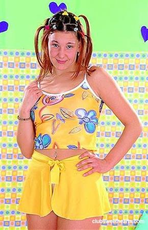 Fresh Faces - Andrea B at Digital Desire 2001-02-12