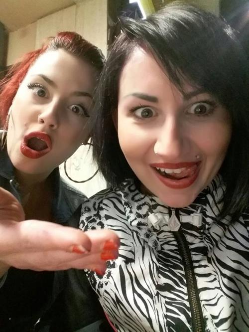 trashy Italians Gabriella and Sonia