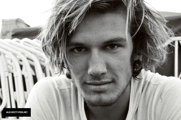 Alex Pettyfer