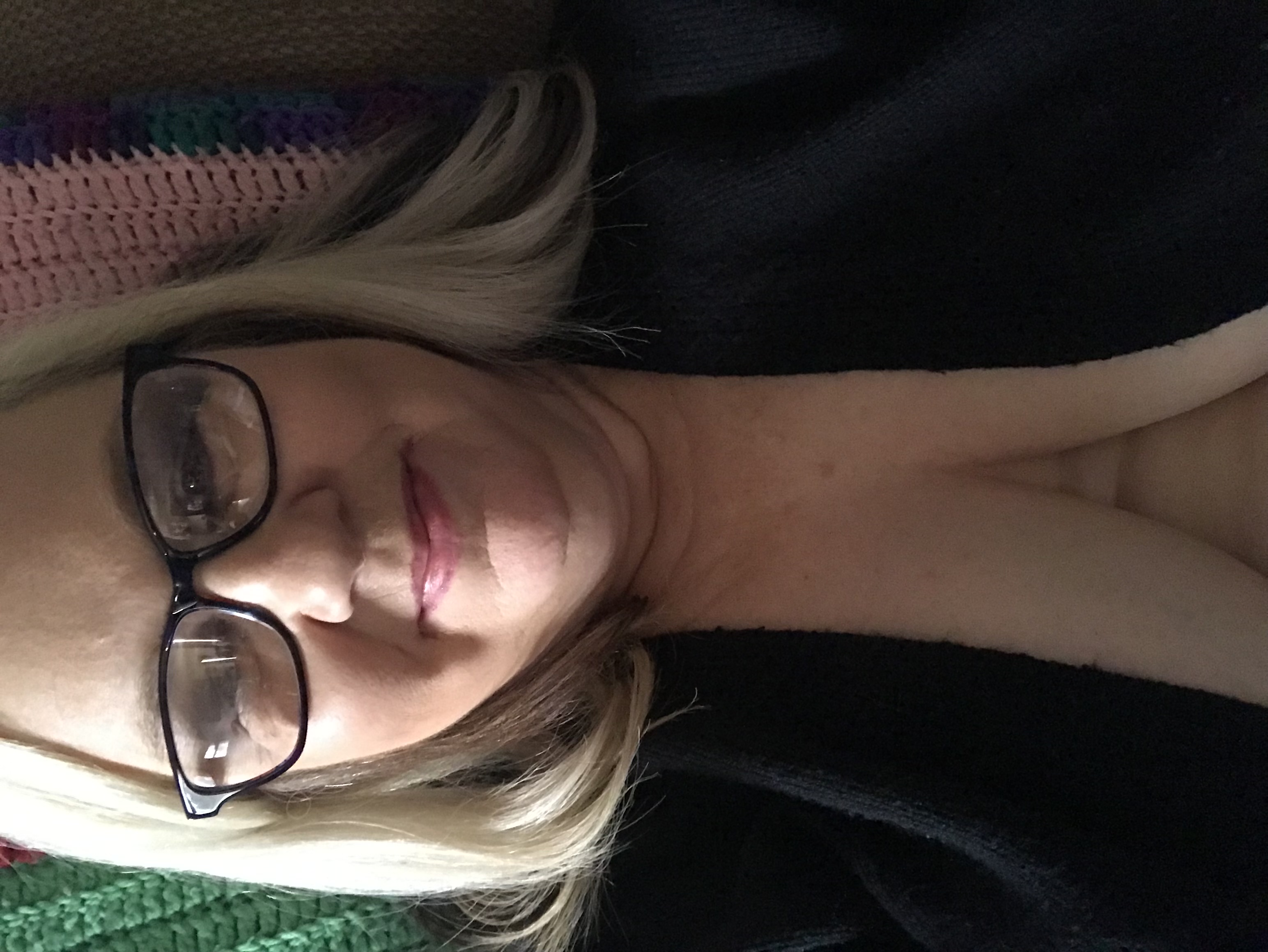 tulsa bank lady taking a selfie