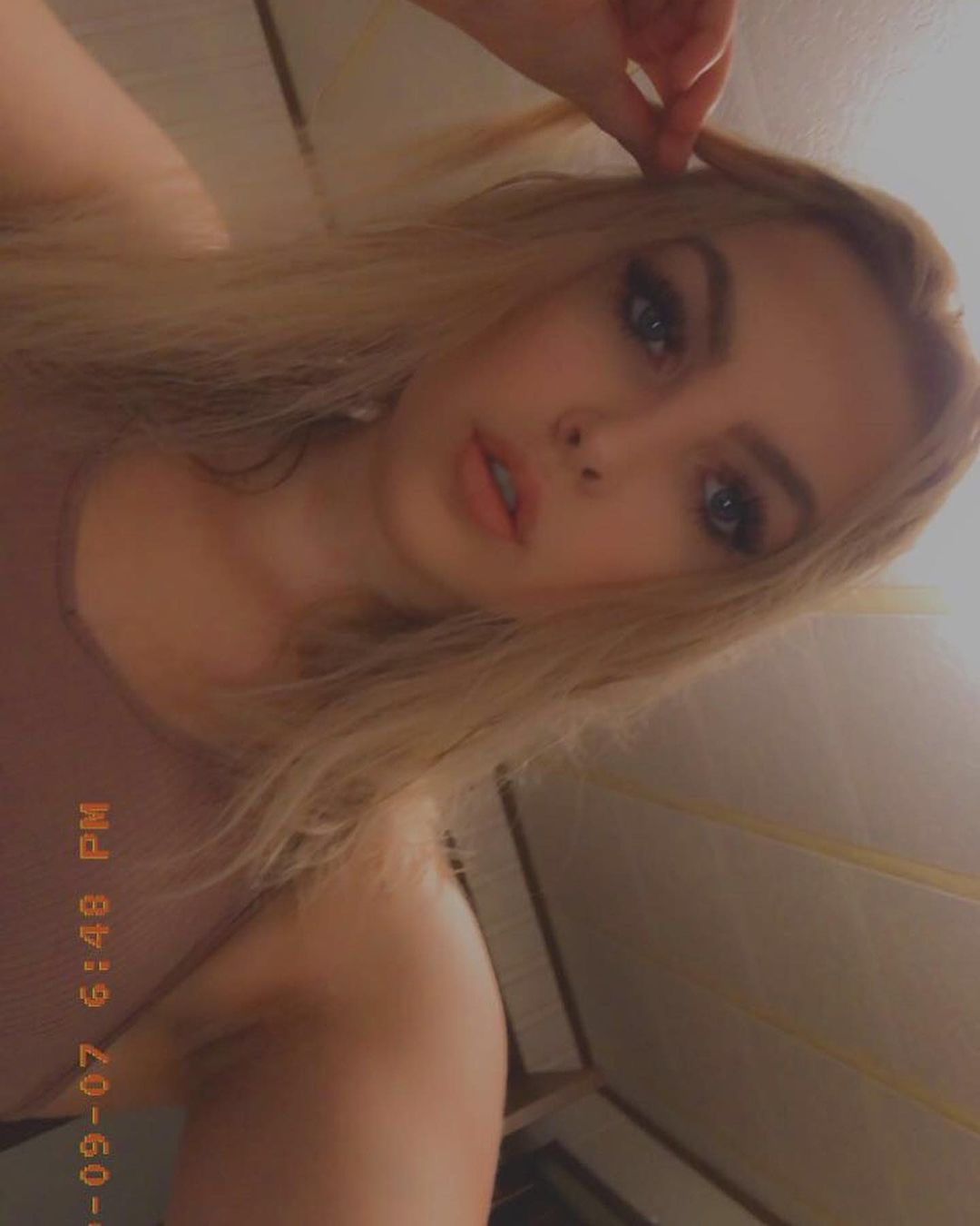 Bailey taking a selfie