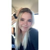 Cassidy taking a selfie