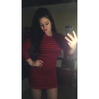 Hannah taking a selfie