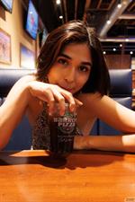 Reina Rena Spreads in the Backseat