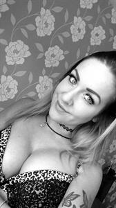 Just a girl who gained an internet presence by flashing her tits on Twitter and after OF blew up jumped ship over there to turn taking nudies from a hobby to a profession 