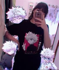 Livia taking a selfie