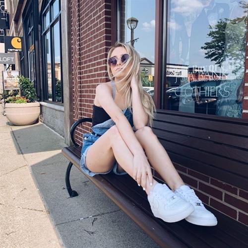 Zoe Laverne Pemberton