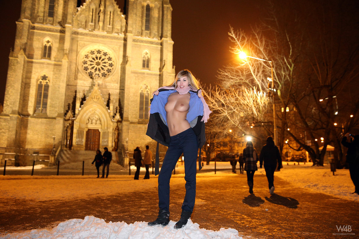 Holy: Winter streets