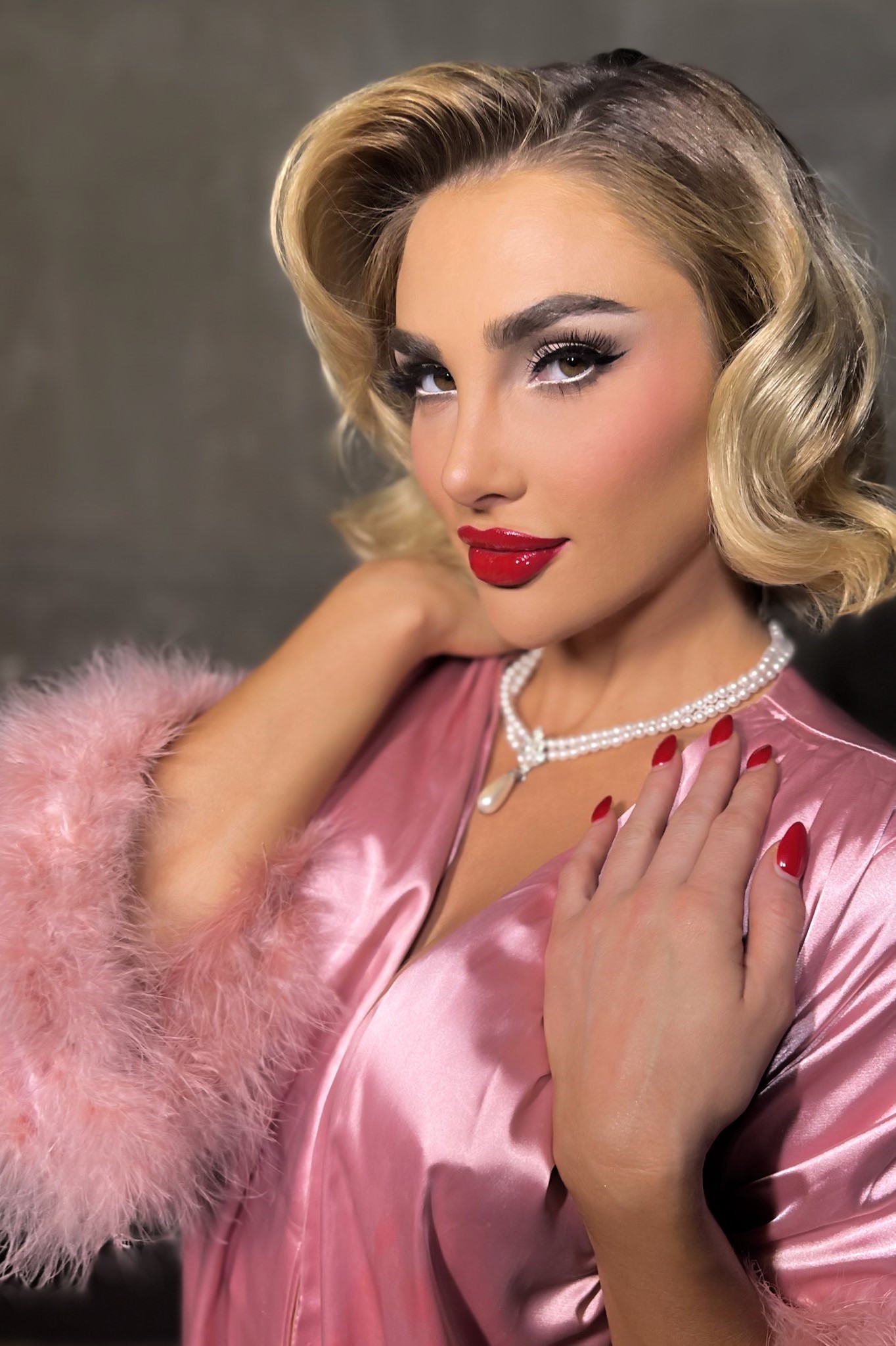 Kenzie Anne - Actress/Model/Adult film star/AVN Award Winner