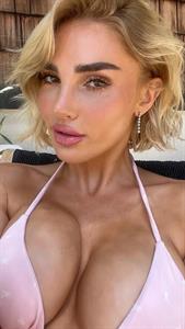 Kenzie Anne - Porn Star Kenzie Anne