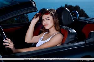 Dzhili Nude Pictures Presenting Dzhili