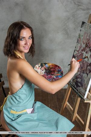 Oxana Chic Nude Pictures Solo Artist