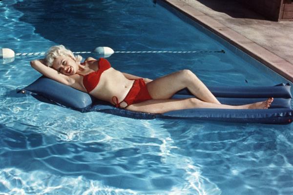 Jayne Mansfield in a bikini