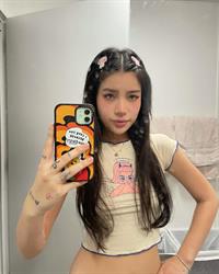 Hannah Kim taking a selfie