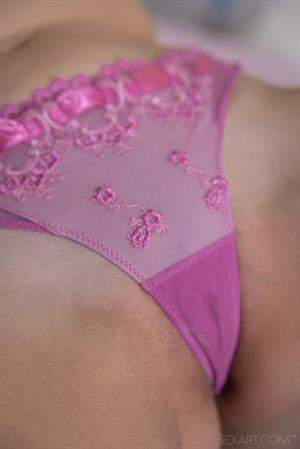 Scarlett Queen Nude Pictures Tendrils