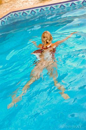 Larissa H Nude Pictures Larissa - Blue like the Sea