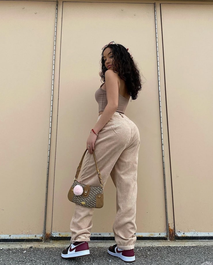 Alessya Farrugia Pictures Alessya Farrugia