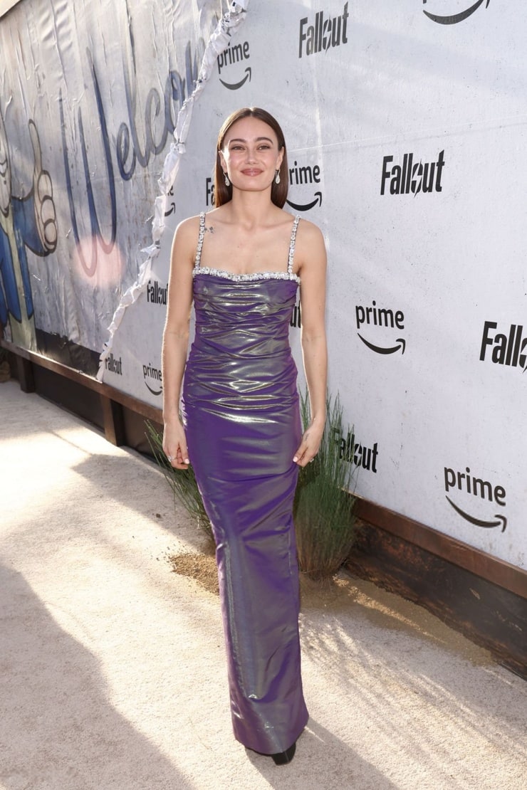 Ella Purnell