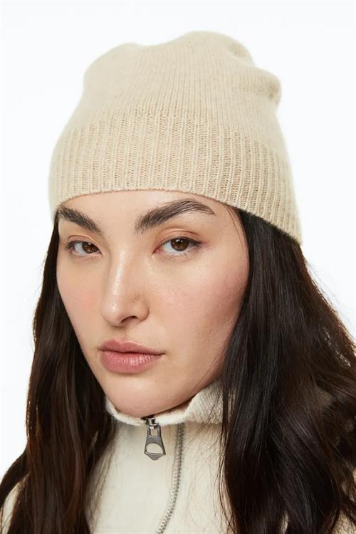 Yumi Nu Pictures Yumi Nu