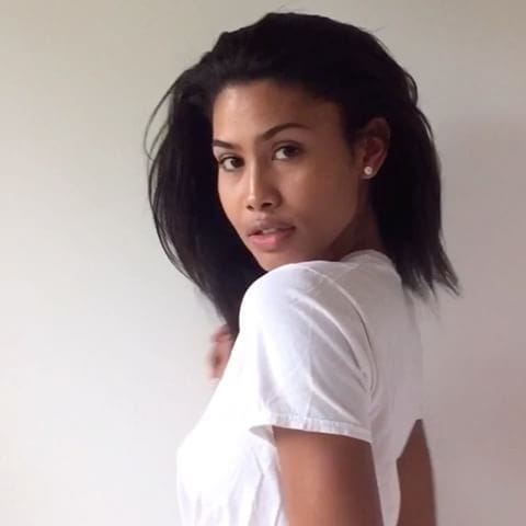 Leyna Bloom Pictures Leyna Bloom