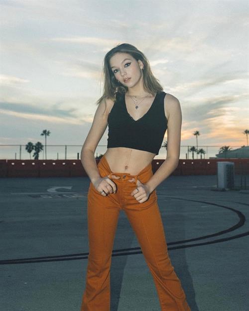 Jayden Bartels Pictures Jayden Bartels