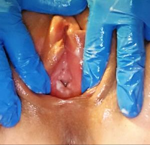 Charlotte taking a selfie and - pussy