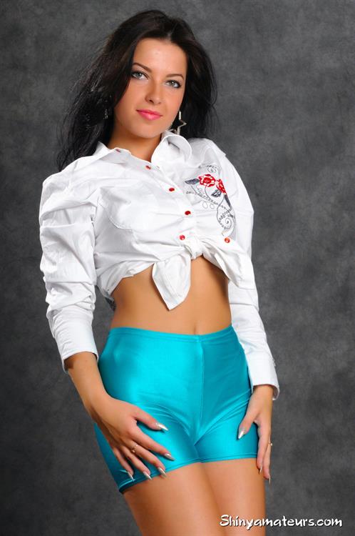 Marina E