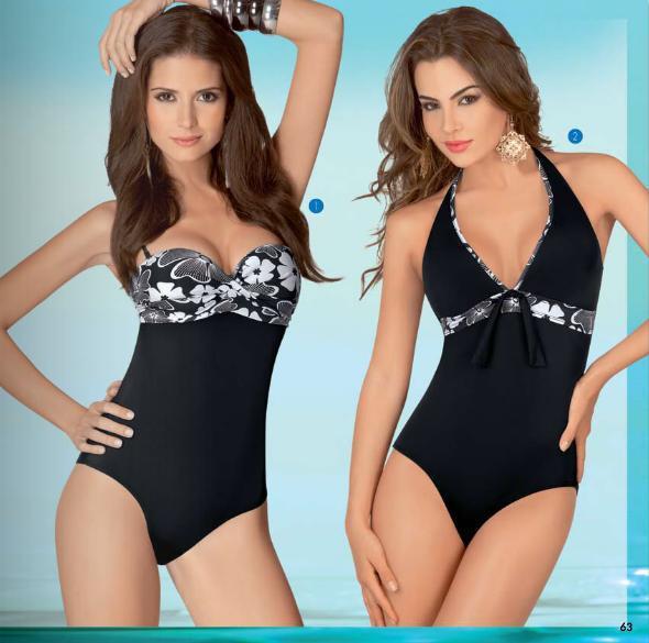 Natalia Vélez in a bikini