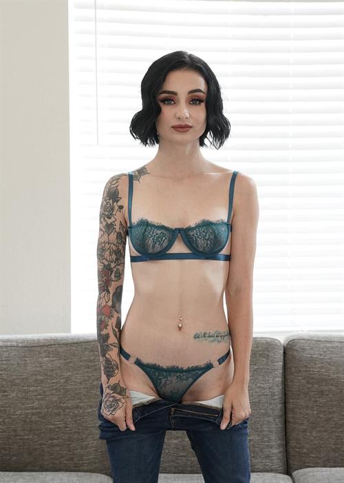 Stevie Moon in lingerie