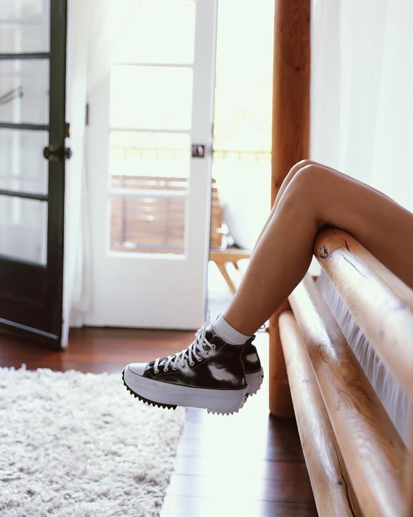 No shoes on the bed