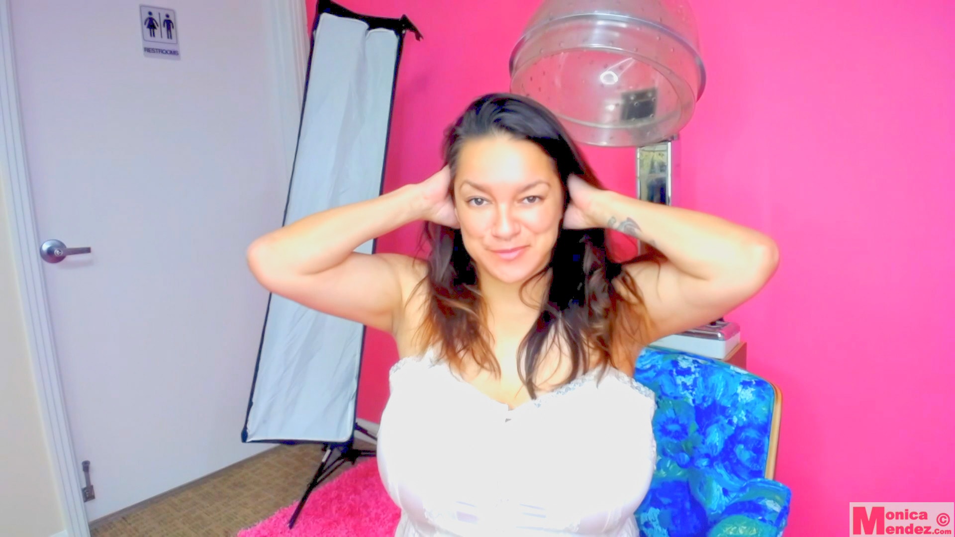 Monica Mendez - Pink Lace Photo Shots - Set 1