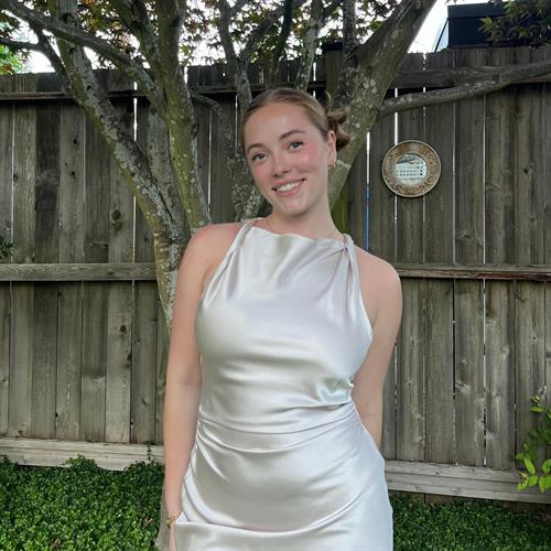 hot babe shaped babe for public use