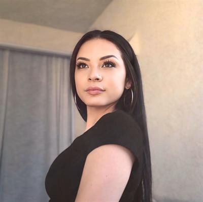 Bianca Cardenas taking a selfie