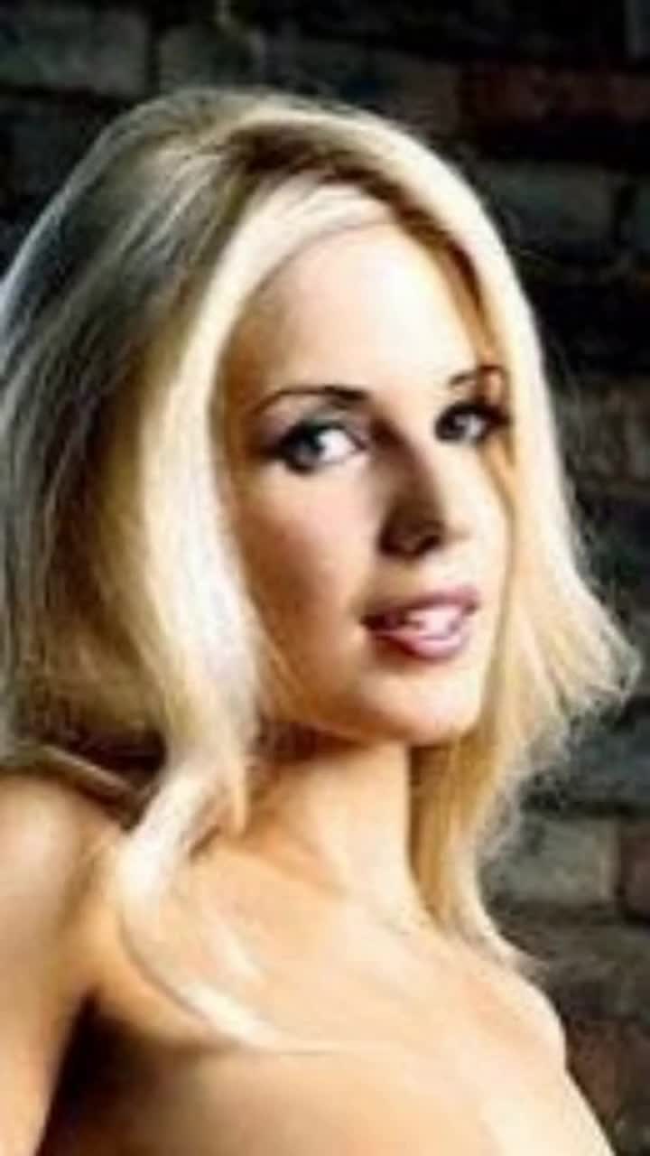 Unused photos of Claire Tully from Sun page 3