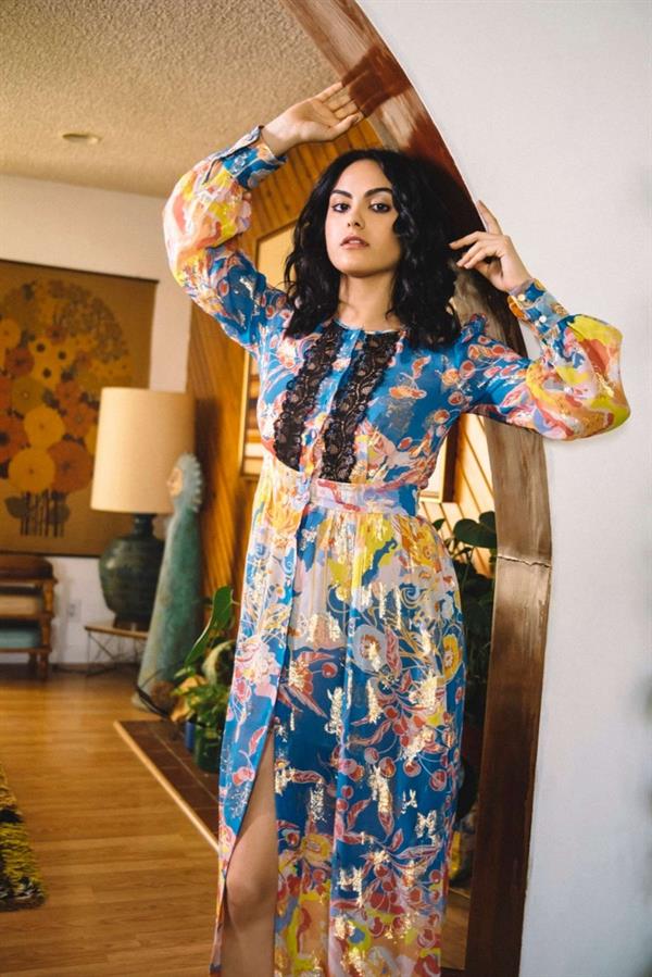 Camila Mendes