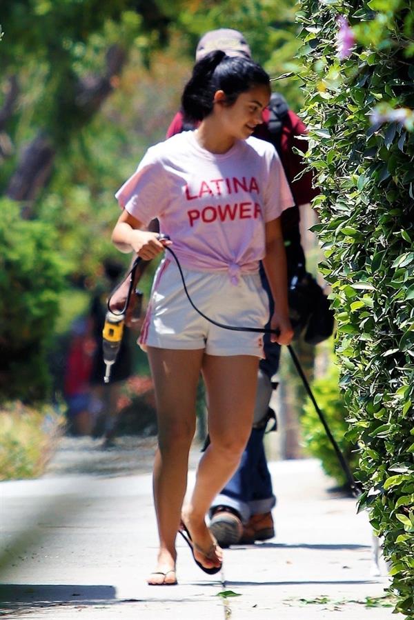 Camila Mendes