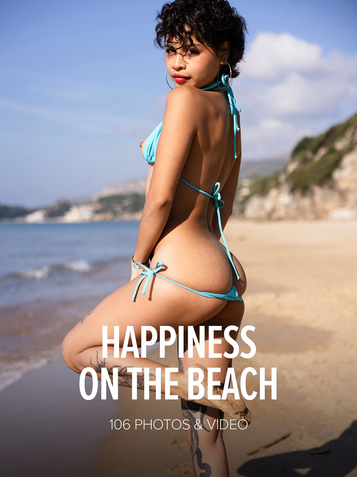 Lilith Baph: Happiness On The Beach