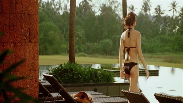 Anushka Sharma in a bikini - ass