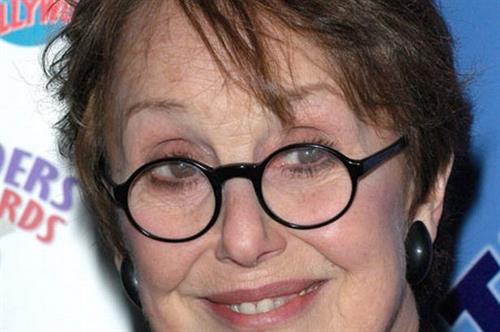 Una Stubbs