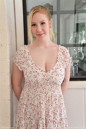 Gigi FTV Nude Pictures The Wet Pair