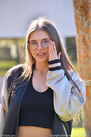 Allicia FTV Nude Pictures First Time Public