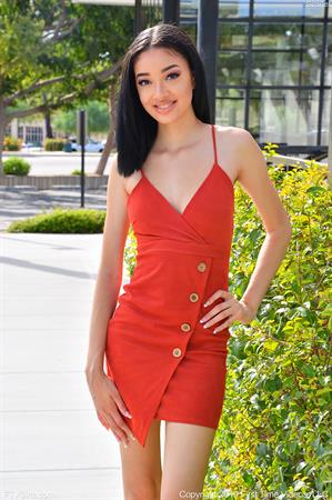 Scarlet FTV Nude Pictures Super Sexy In Red